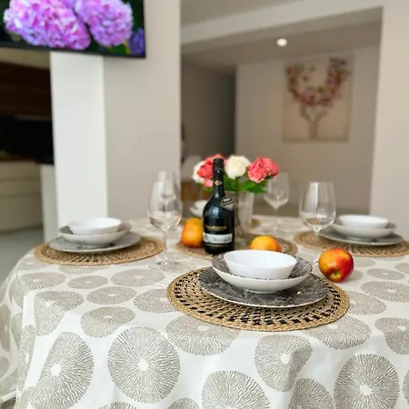 Center Apartment